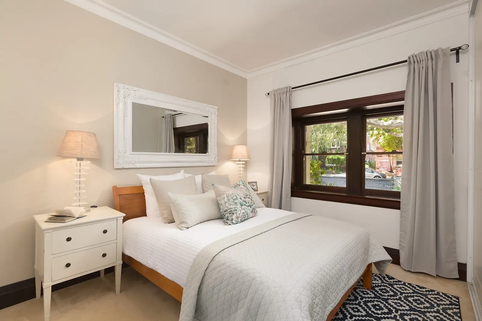 31 Salisbury Road, Rose Bay Sold by Sydney Sotheby's International Realty - image 2