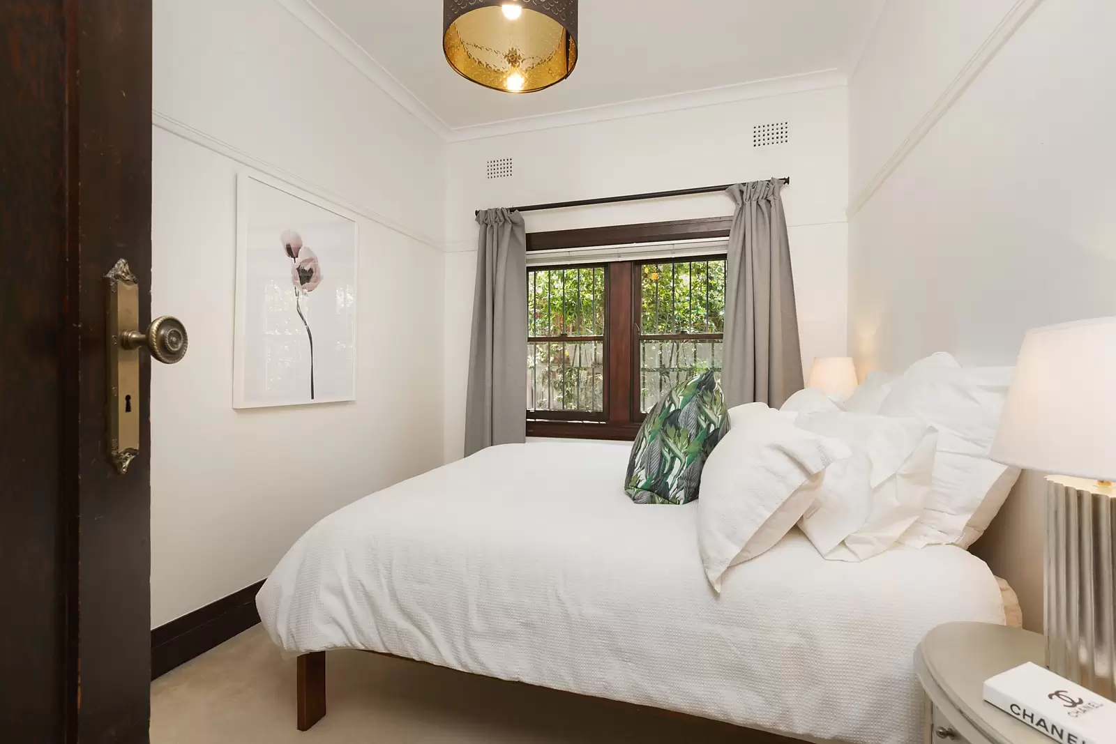 31 Salisbury Road, Rose Bay Sold by Sydney Sotheby's International Realty - image 1