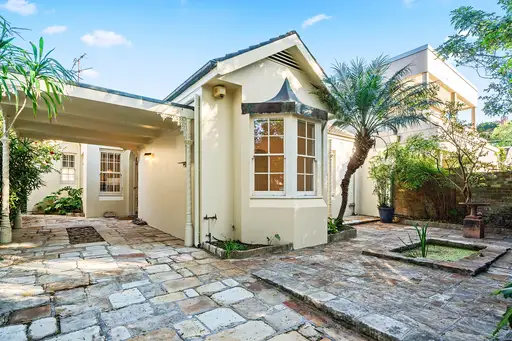 9 Court Road, Double Bay Leased by Sydney Sotheby's International Realty