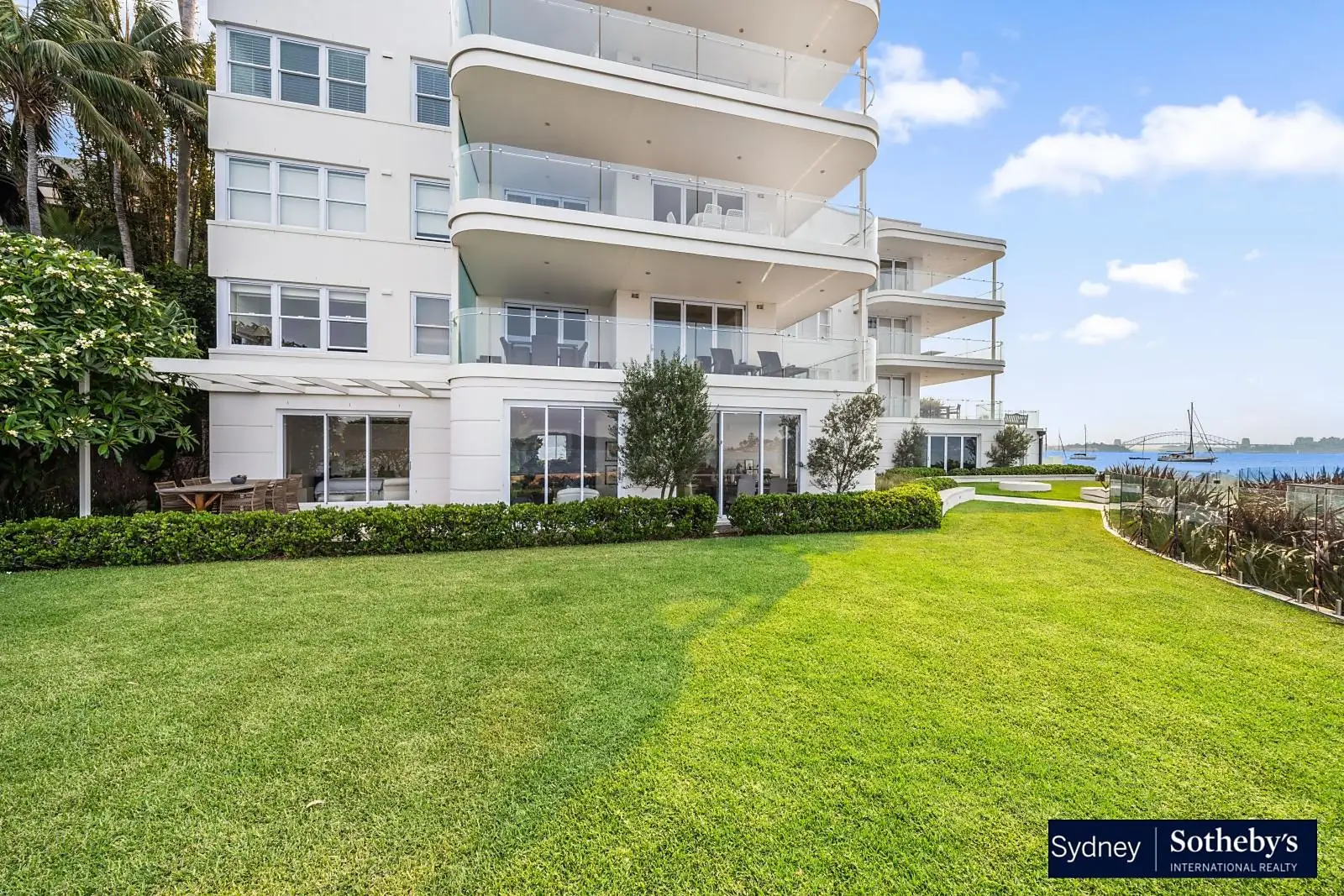 1/62 Wunulla Road, Point Piper Leased by Sydney Sotheby's International Realty - image 1