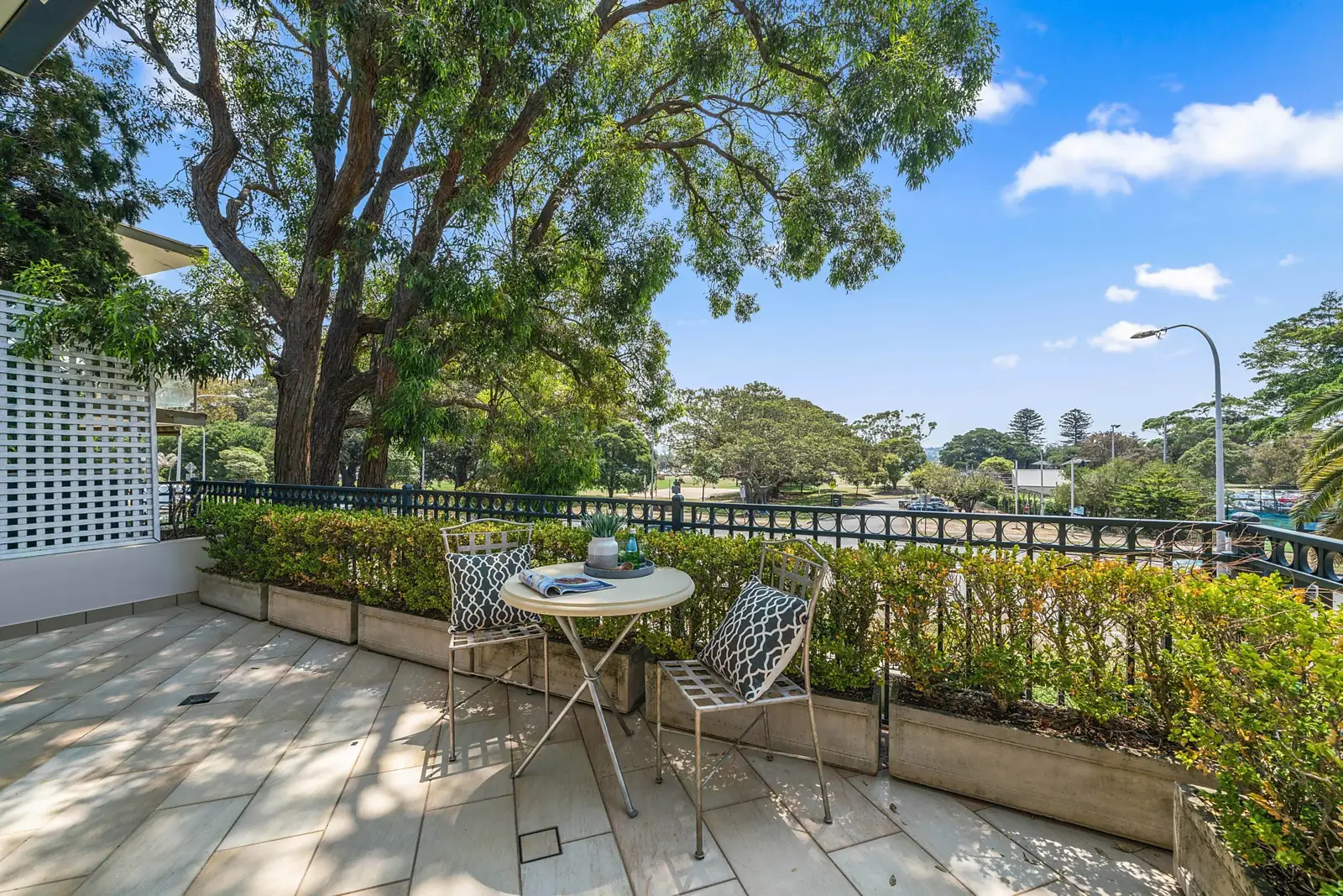 4/699 New South Head Road, Rose Bay Sold by Sydney Sotheby's International Realty - image 1