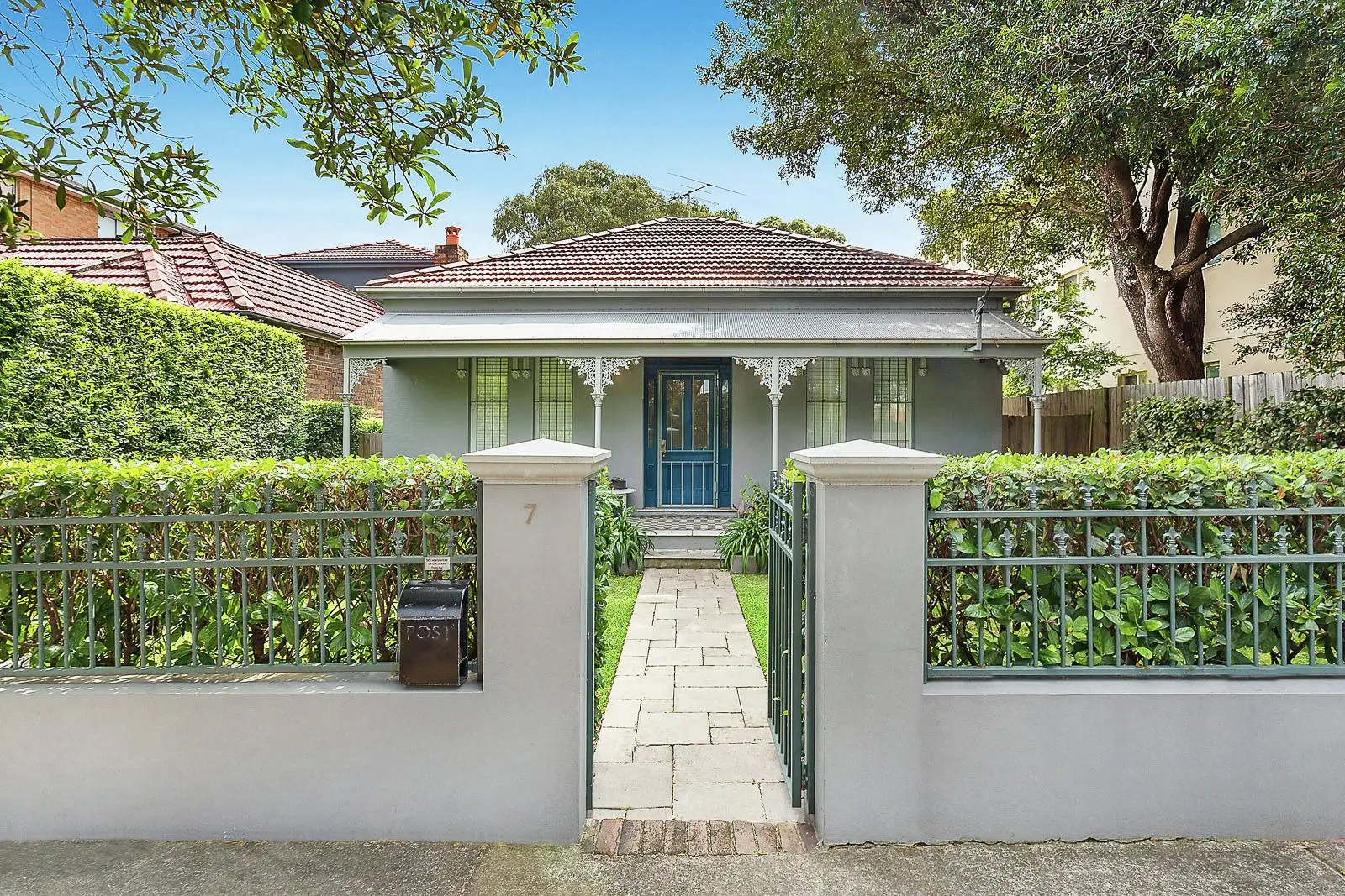 7 Douglas Street, Clovelly For Lease by Sydney Sotheby's International Realty - image 1