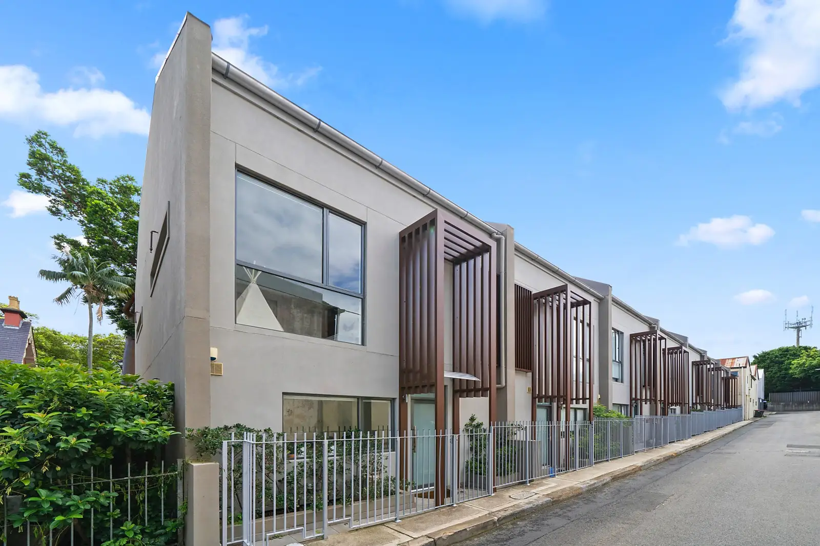 156A Bridge Road, Glebe Sold by Sydney Sotheby's International Realty - image 1