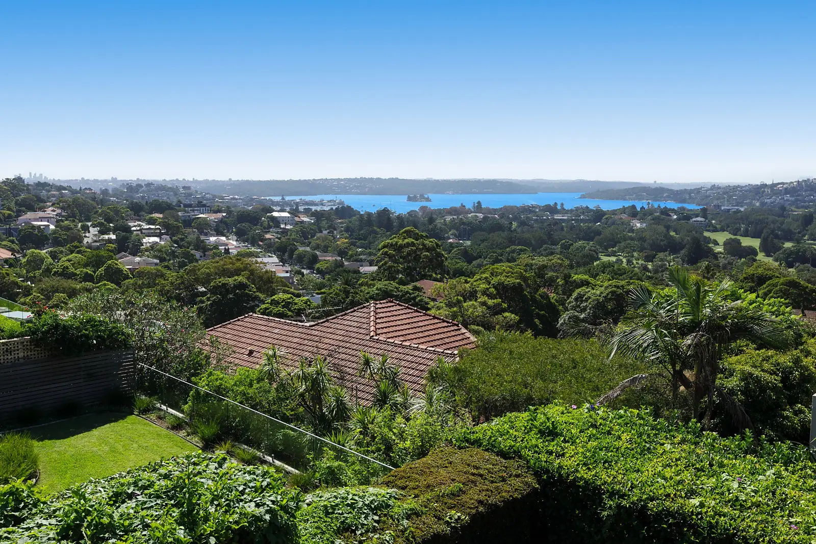 4/3 Benelong Crescent, Bellevue Hill Sold by Sydney Sotheby's International Realty - image 2