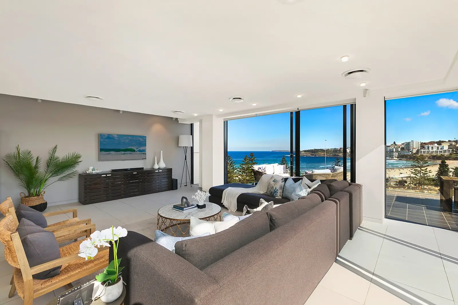 13/232 Campbell Parade, Bondi Beach Leased by Sydney Sotheby's International Realty - image 1