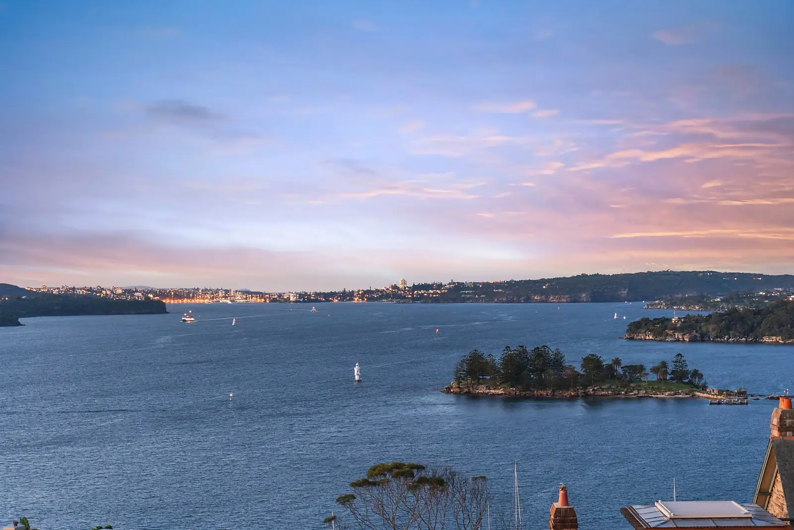 Photo #3: 13/8 Wentworth Street, Point Piper - Sold by Sydney Sotheby's International Realty