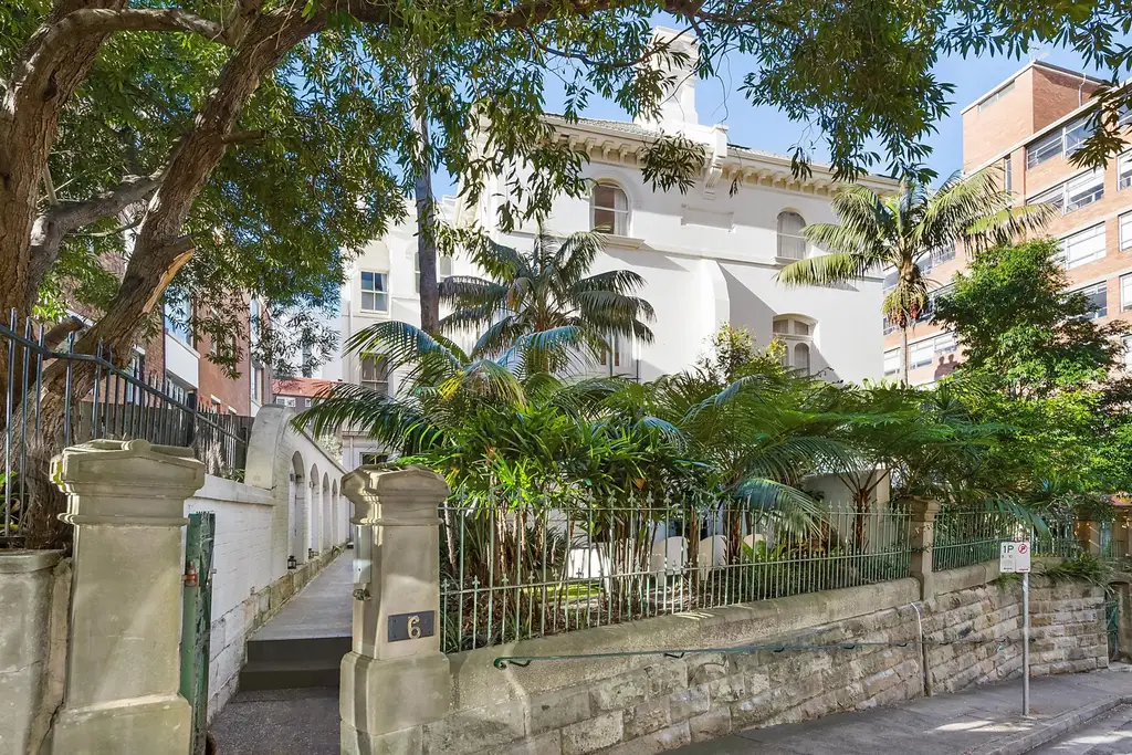 6 Barncleuth Square, Elizabeth Bay Sold by Sydney Sotheby's International Realty