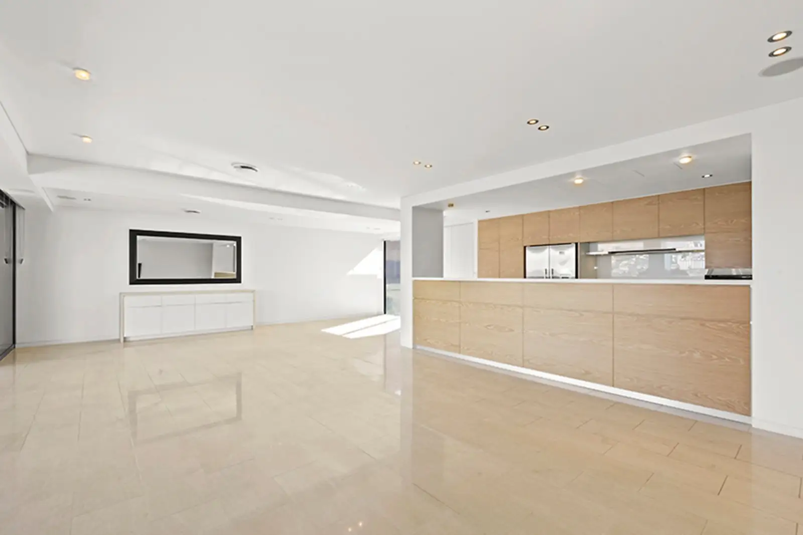 9/232 Campbell Parade, Bondi Beach Leased by Sydney Sotheby's International Realty - image 2