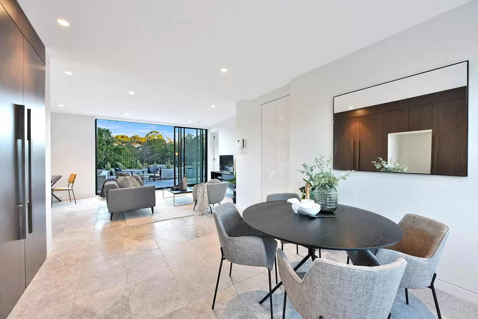 Penthouse/210 Old South Head Road, Bellevue Hill Sold by Sydney Sotheby's International Realty - image 5