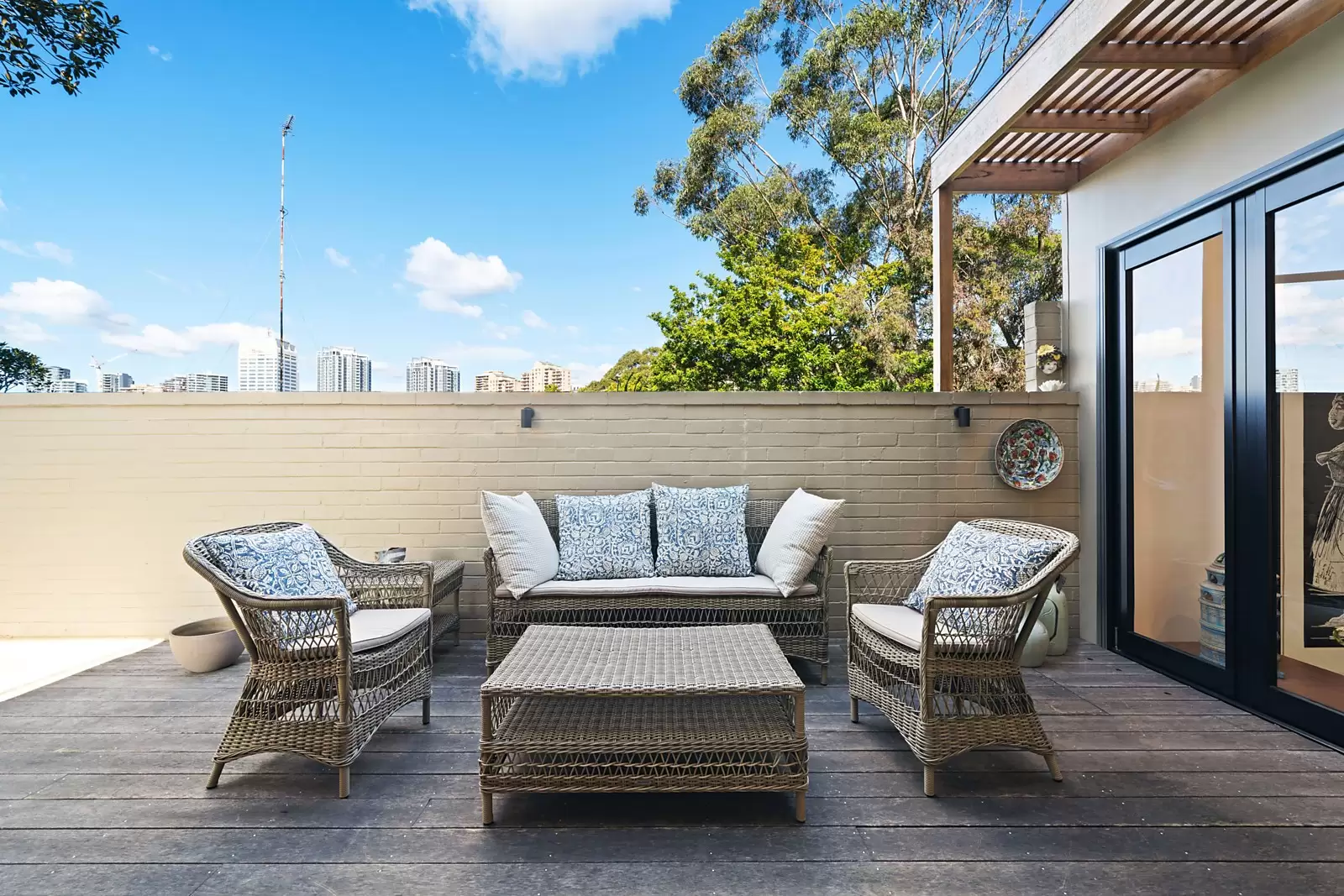 Photo #5: 6/275 Edgecliff Road, Woollahra - Sold by Sydney Sotheby's International Realty