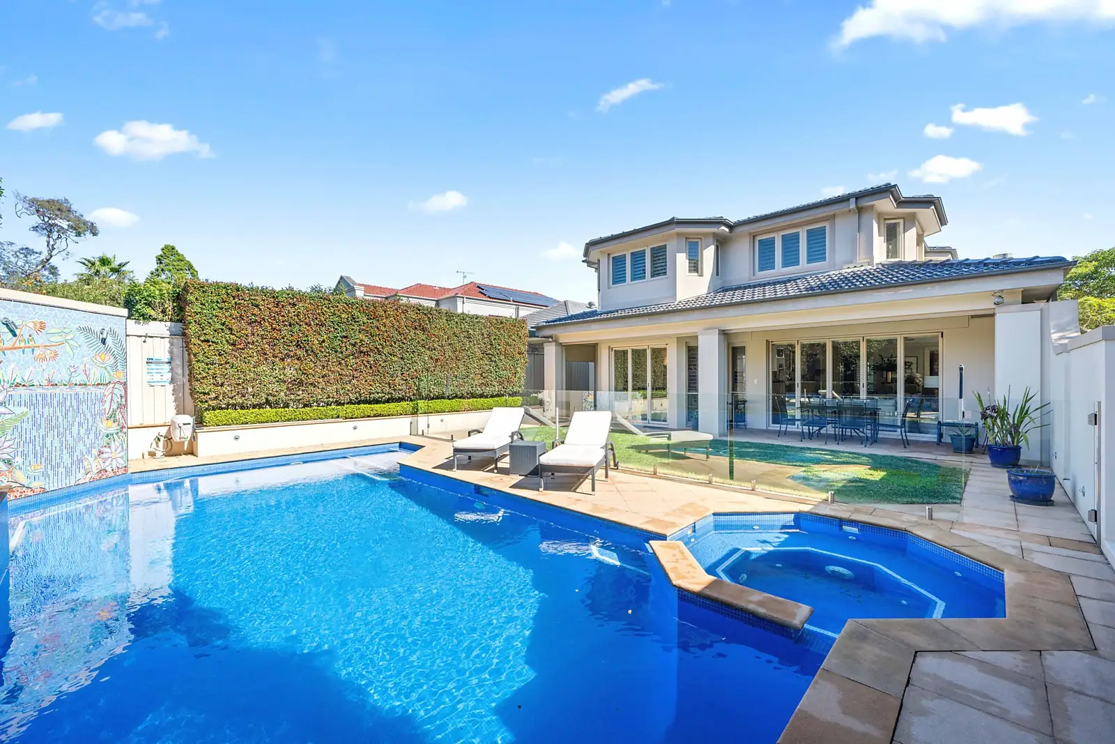 2 Suttie Road, Bellevue Hill Sold by Sydney Sotheby's International Realty - image 1