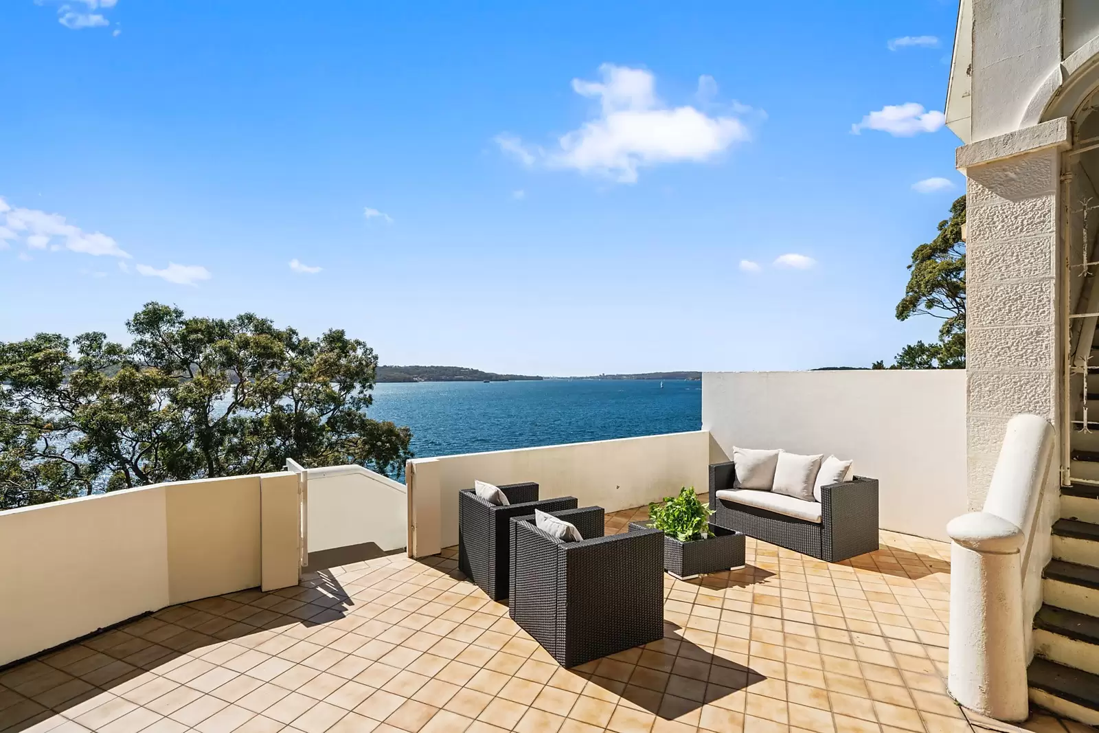 2/124 Wolseley Road, Point Piper Sold by Sydney Sotheby's International Realty - image 6