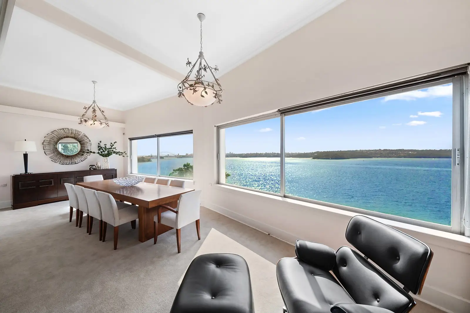 Photo #3: 2/124 Wolseley Road, Point Piper - Sold by Sydney Sotheby's International Realty