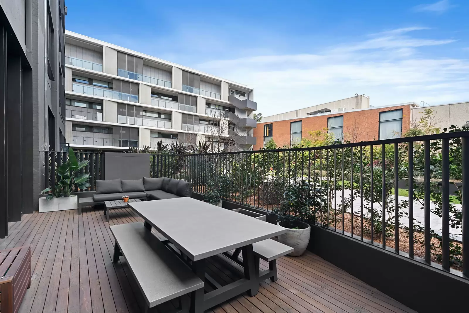 59/6-8 Crewe Place, Rosebery Sold by Sydney Sotheby's International Realty - image 3