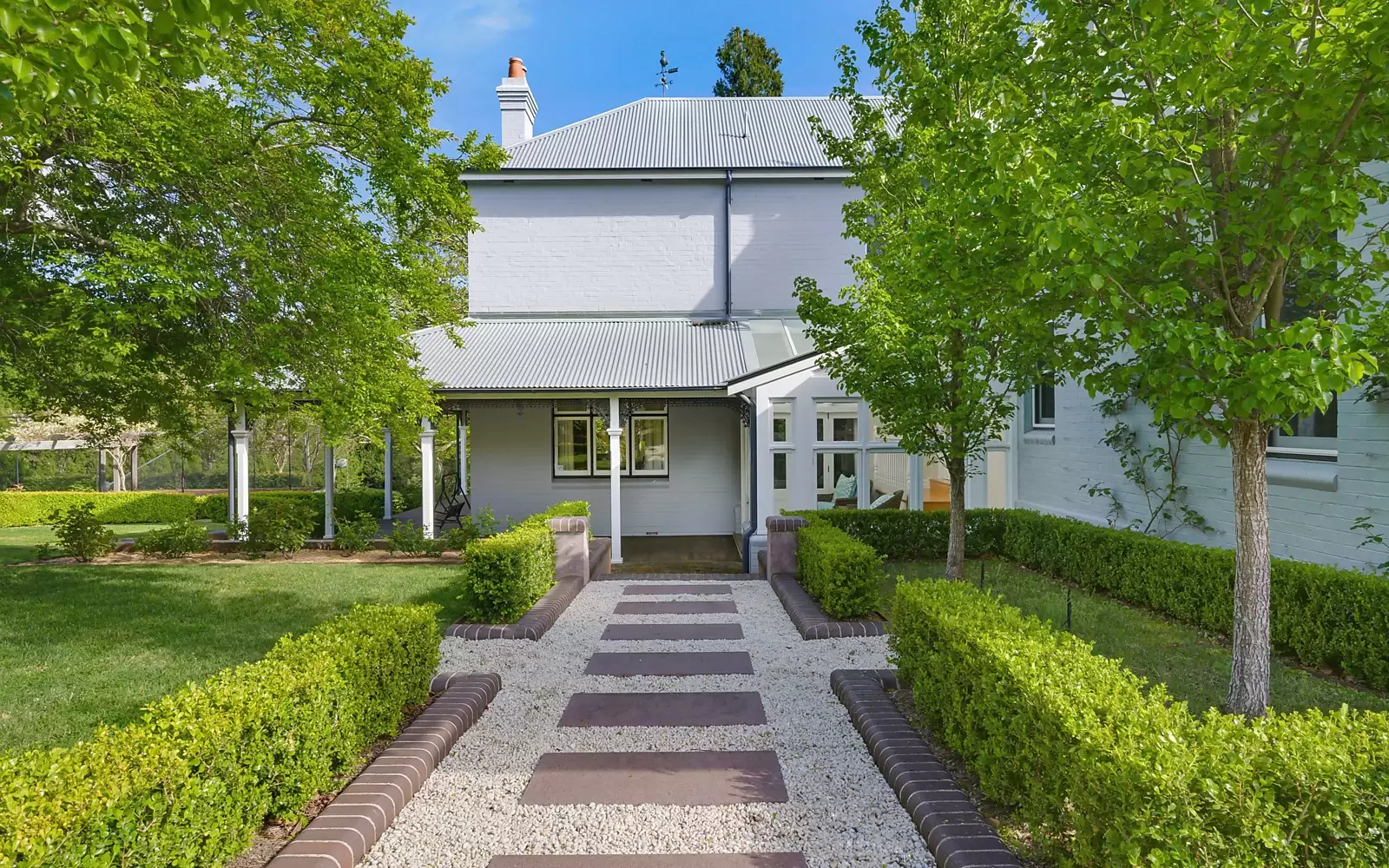161 Govetts Leap Road, Blackheath Sold by Sydney Sotheby's International Realty - image 5
