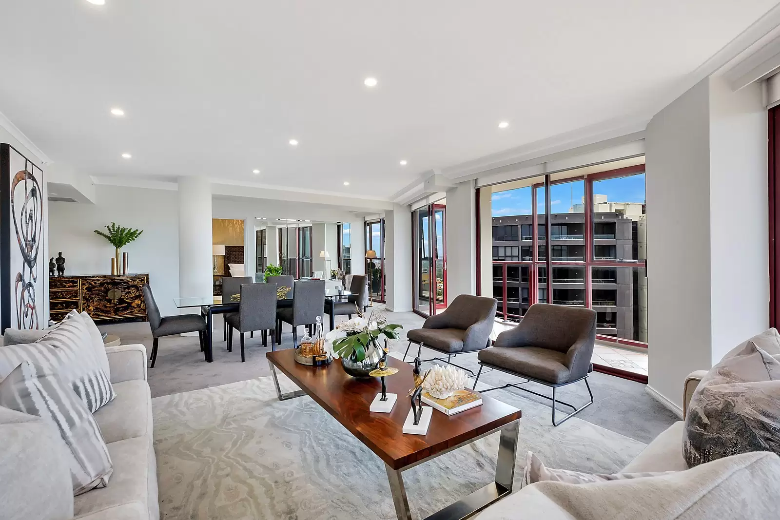 105/2A Hollywood Avenue, Bondi Junction Sold by Sydney Sotheby's International Realty - image 4