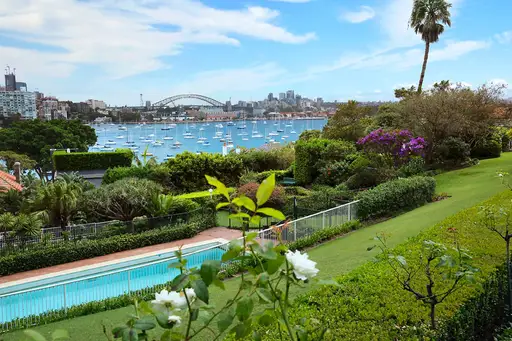 32/11 Yarranabbe Road, Darling Point Sold by Sydney Sotheby's International Realty