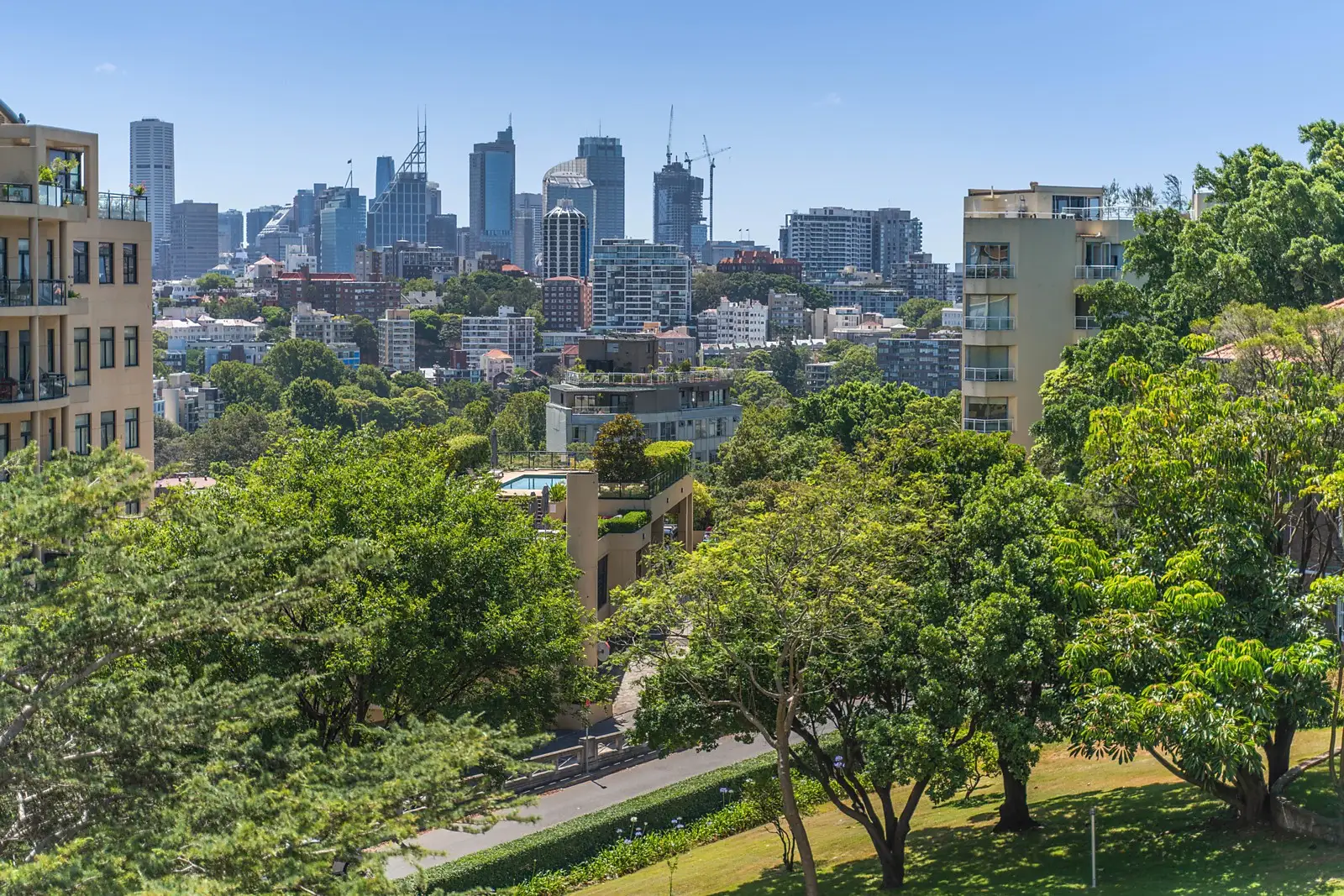 4B/3 Darling Point Road, Darling Point Sold by Sydney Sotheby's International Realty - image 1