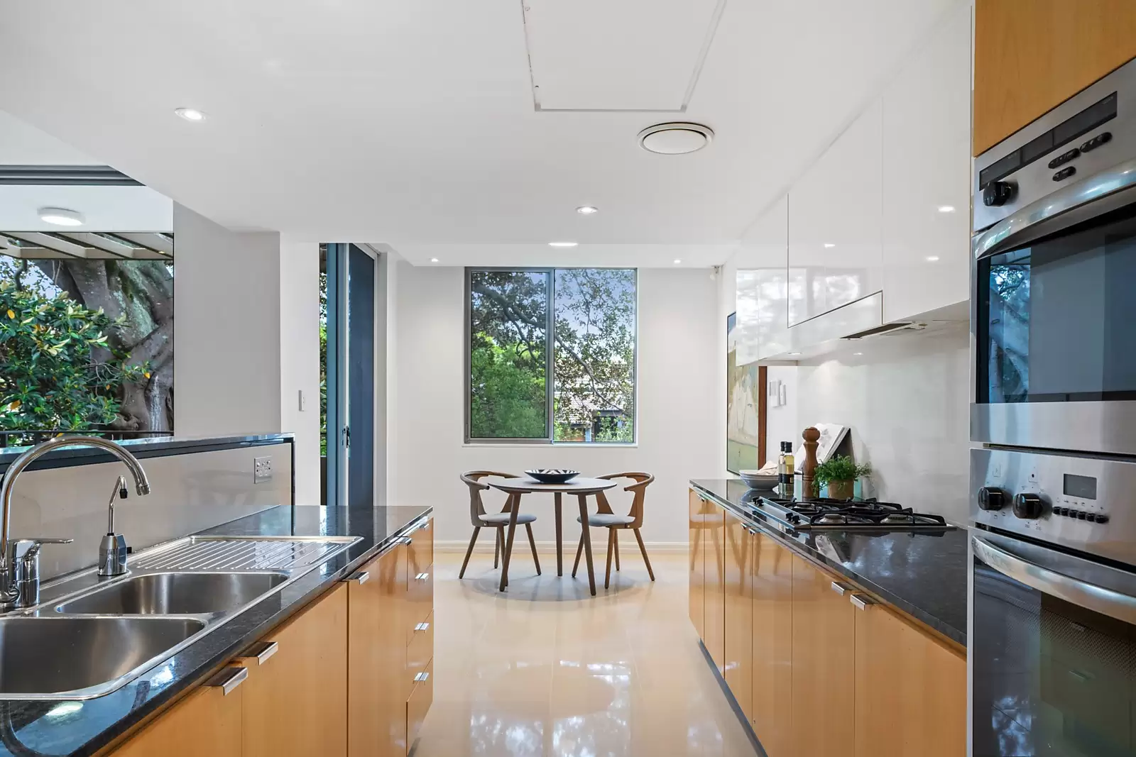 6/51 William Street, Double Bay Sold by Sydney Sotheby's International Realty - image 3