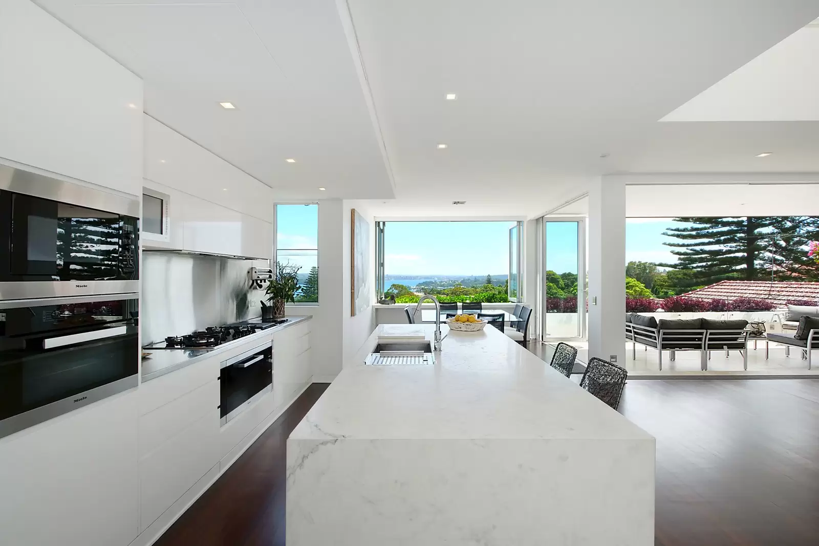 1/24 New South Head Road, Vaucluse Sold by Sydney Sotheby's International Realty - image 4