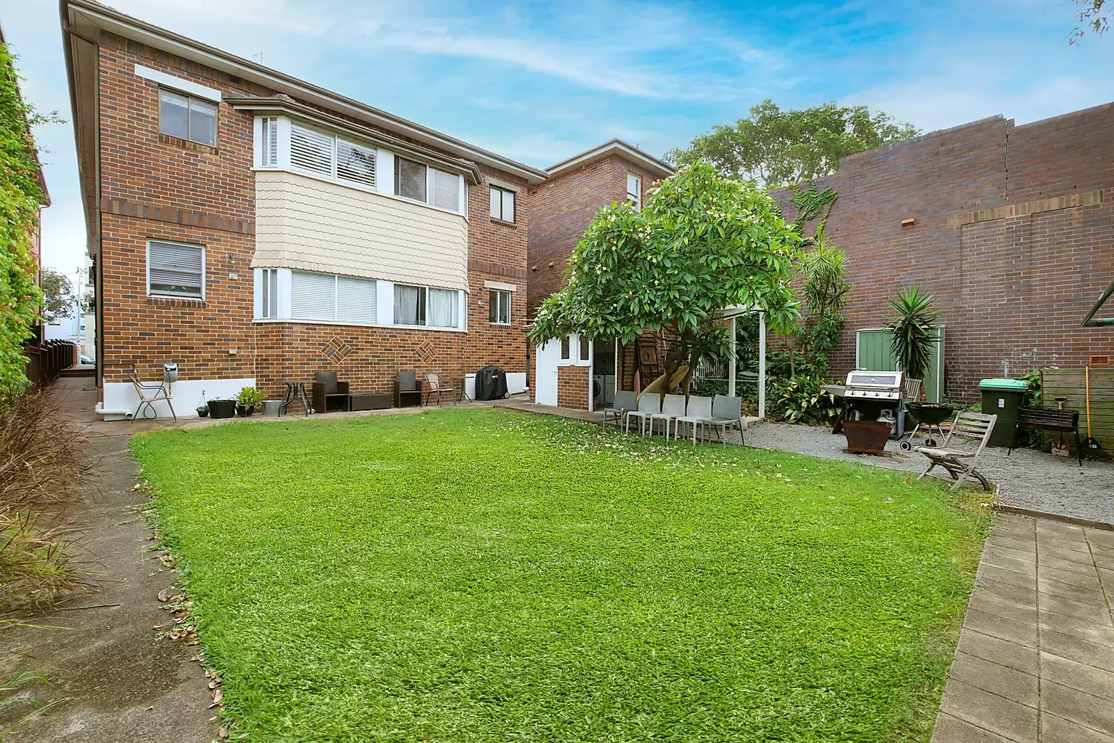 50 Roscoe Street, Bondi Beach Sold by Sydney Sotheby's International Realty - image 6