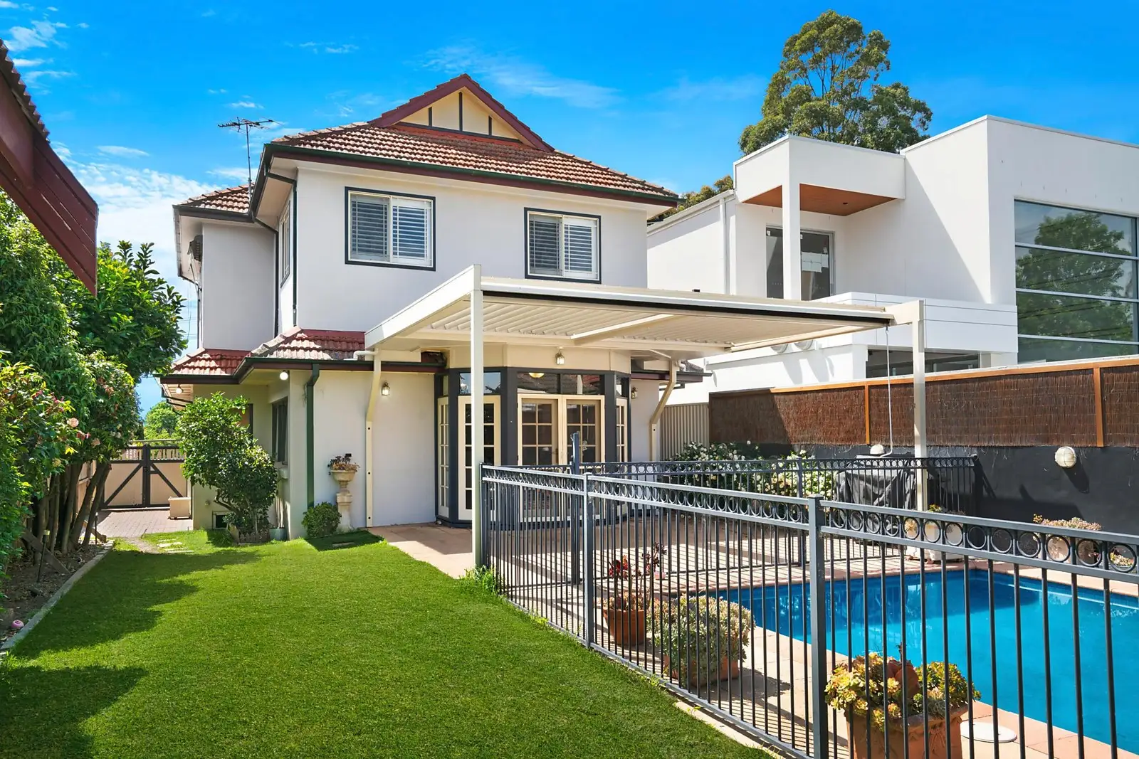 141 Wentworth Road, Strathfield Sold by Sydney Sotheby's International Realty - image 1
