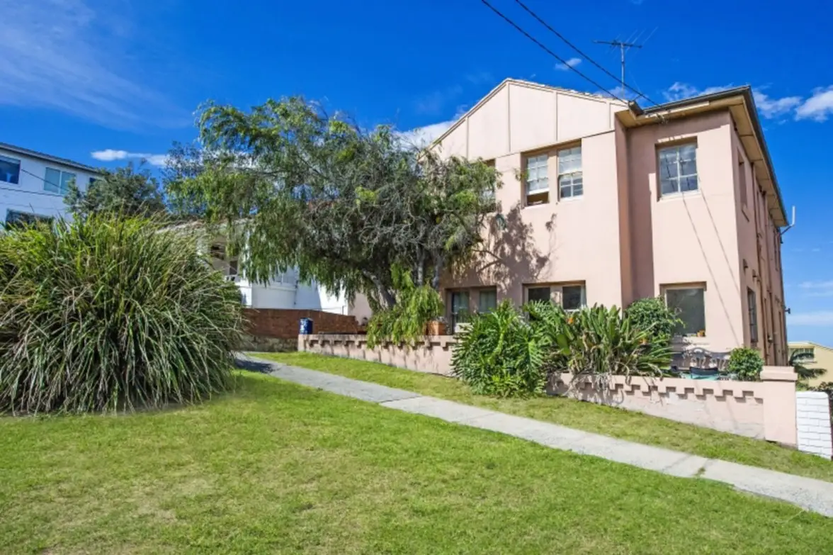 30 Dellview Street, Tamarama Sold by Sydney Sotheby's International Realty - image 3