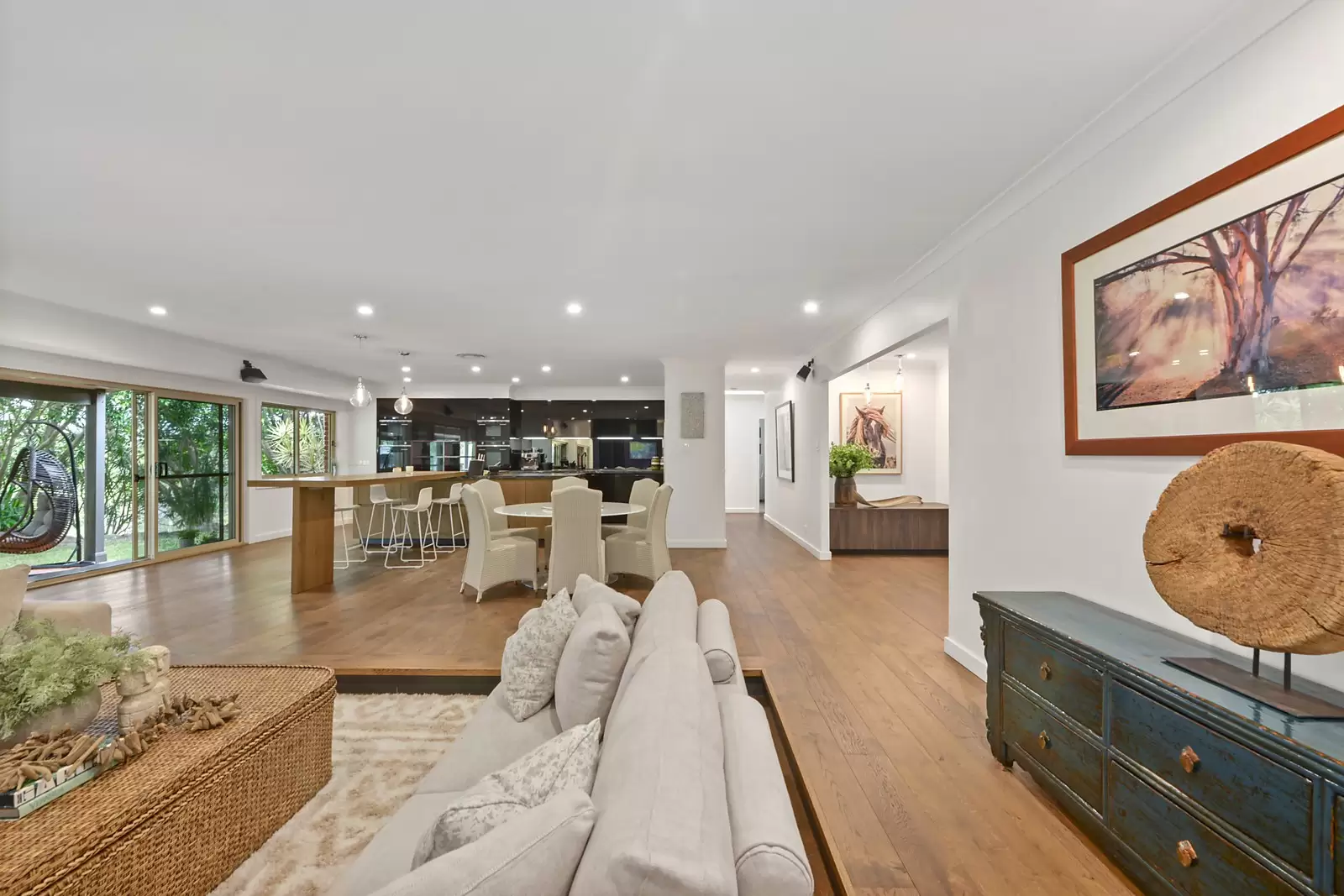 6 Kimbriki Road, Ingleside Sold by Sydney Sotheby's International Realty - image 3