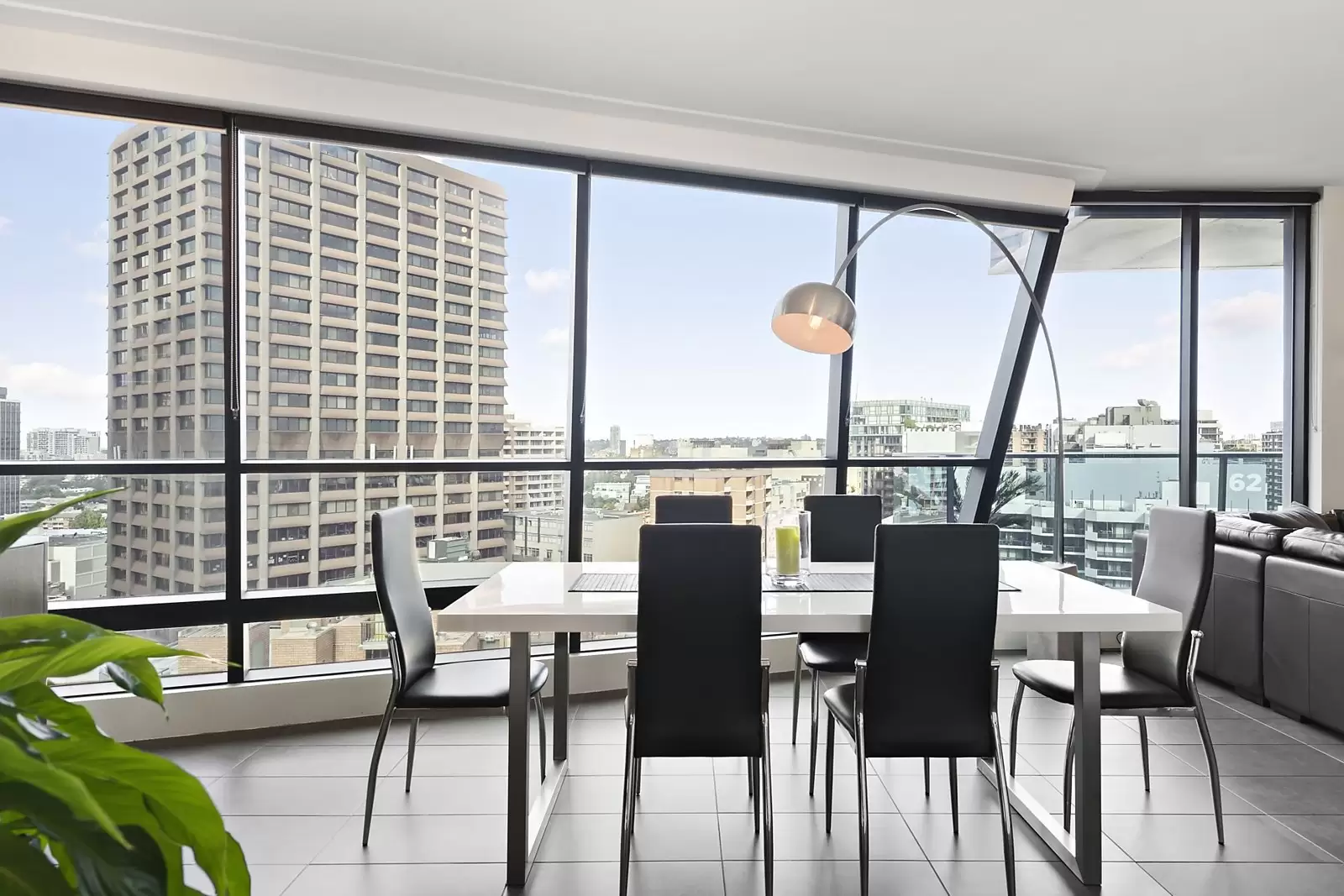 1701/29 Commonwealth Street, Sydney Sold by Sydney Sotheby's International Realty - image 4