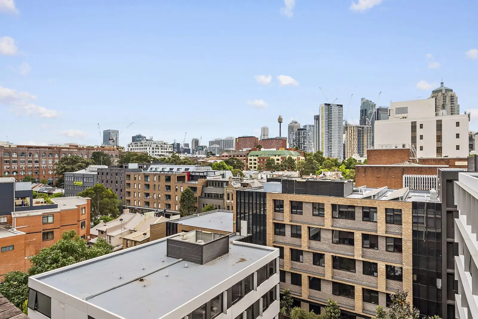 628/16-20 Smail Street, Ultimo Sold by Sydney Sotheby's International Realty - image 2