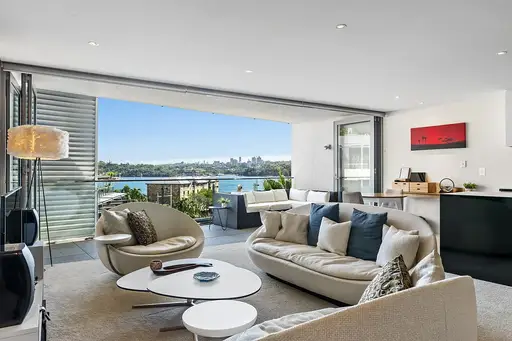 19/5 Towns Place, Walsh Bay Sold by Sydney Sotheby's International Realty