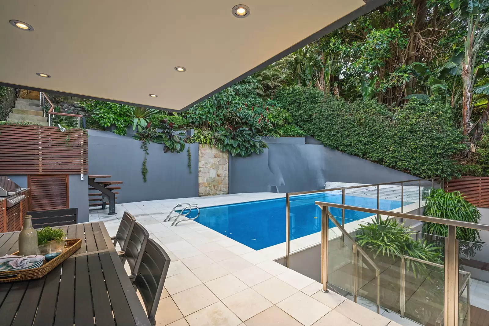 2 Wunulla Road, Point Piper Sold by Sydney Sotheby's International Realty - image 9