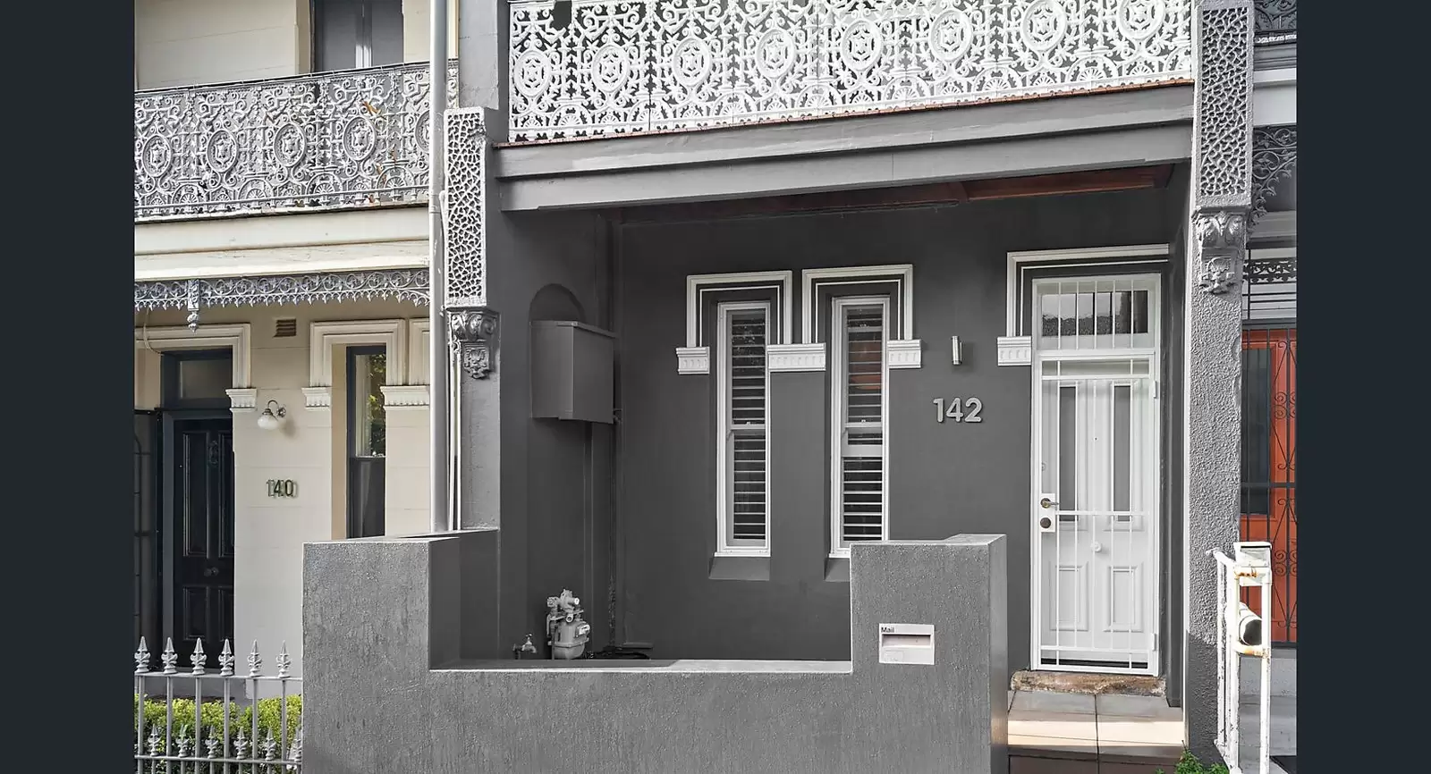 142 Church Street, St Peters Sold by Sydney Sotheby's International Realty - image 3