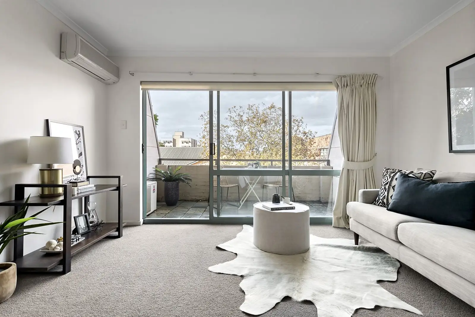100/155 Missenden Road, Newtown Sold by Sydney Sotheby's International Realty - image 2