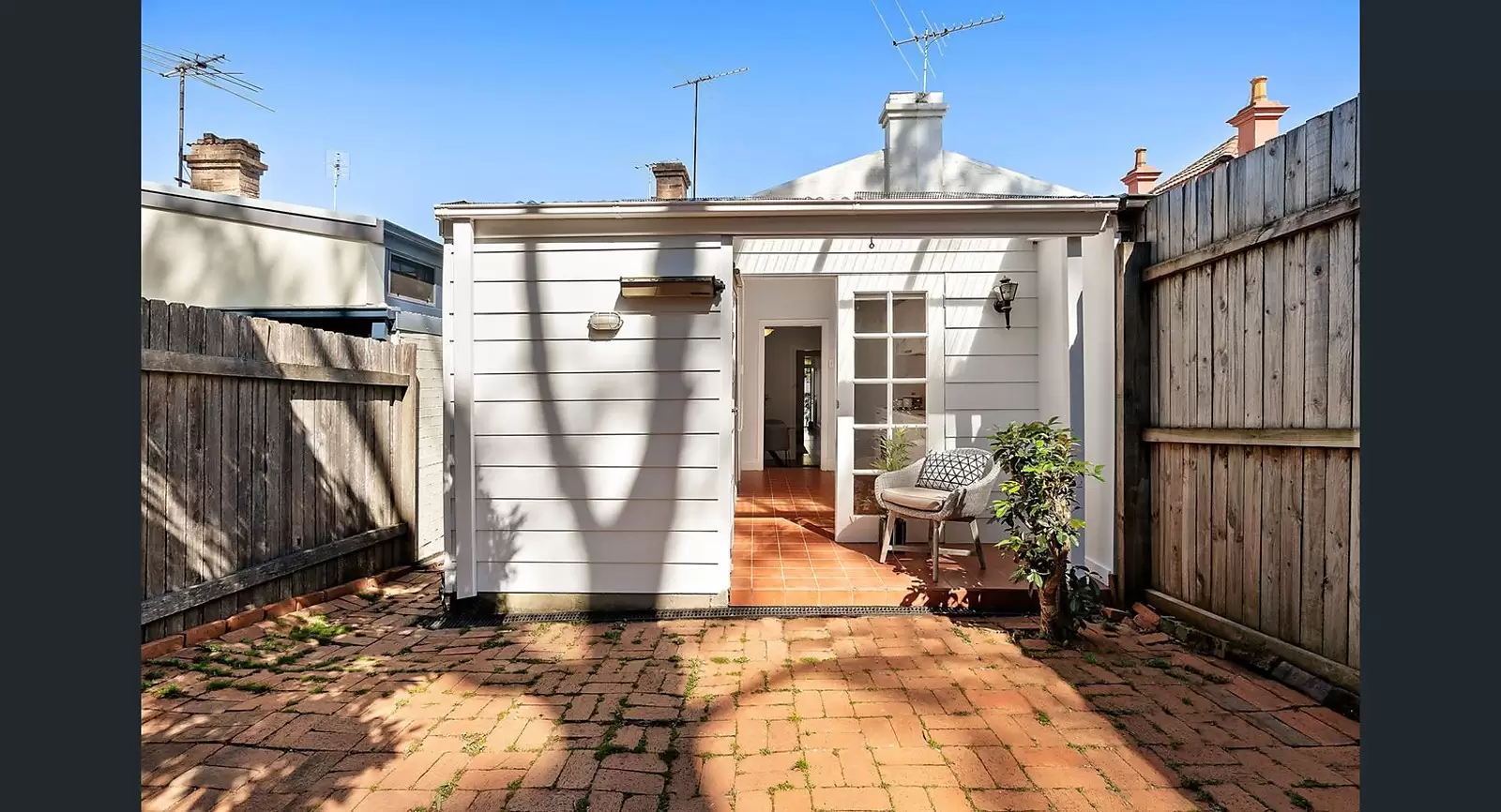 15 Baltic Street, Newtown Sold by Sydney Sotheby's International Realty - image 8