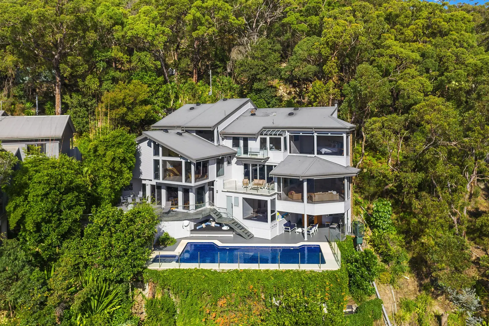 46 Cowan Drive, Cottage Point Sold by Sydney Sotheby's International Realty - image 2