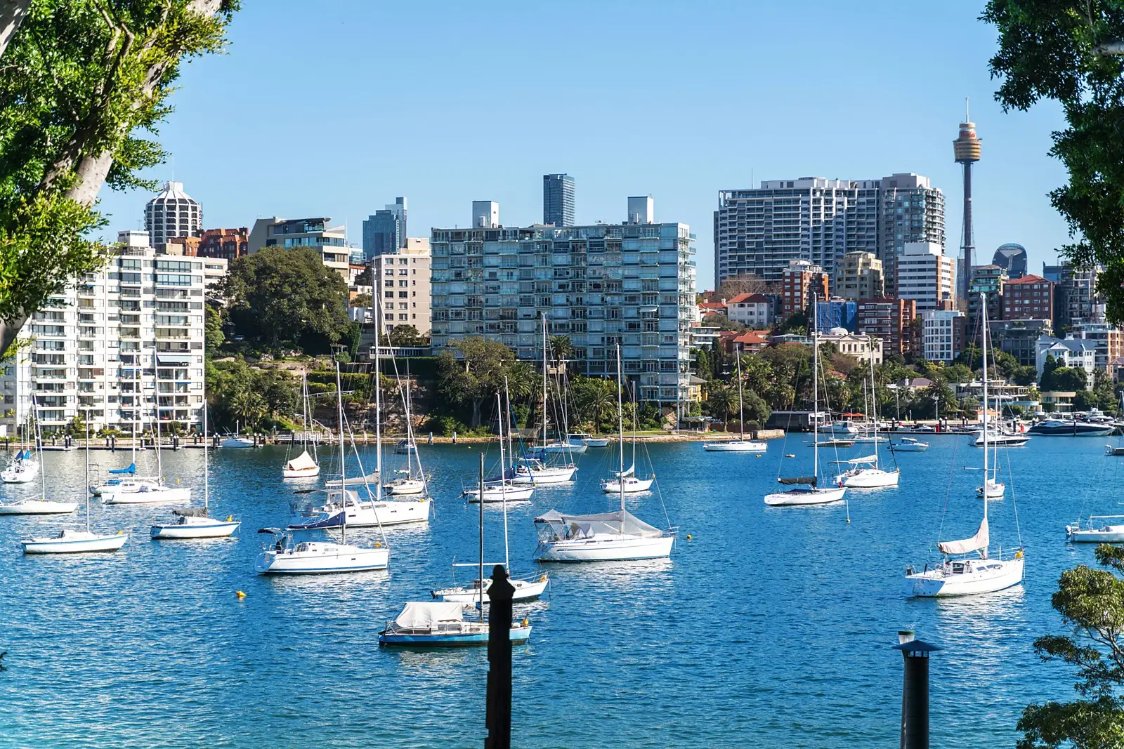 2/73 New Beach Road, Darling Point Sold by Sydney Sotheby's International Realty - image 1
