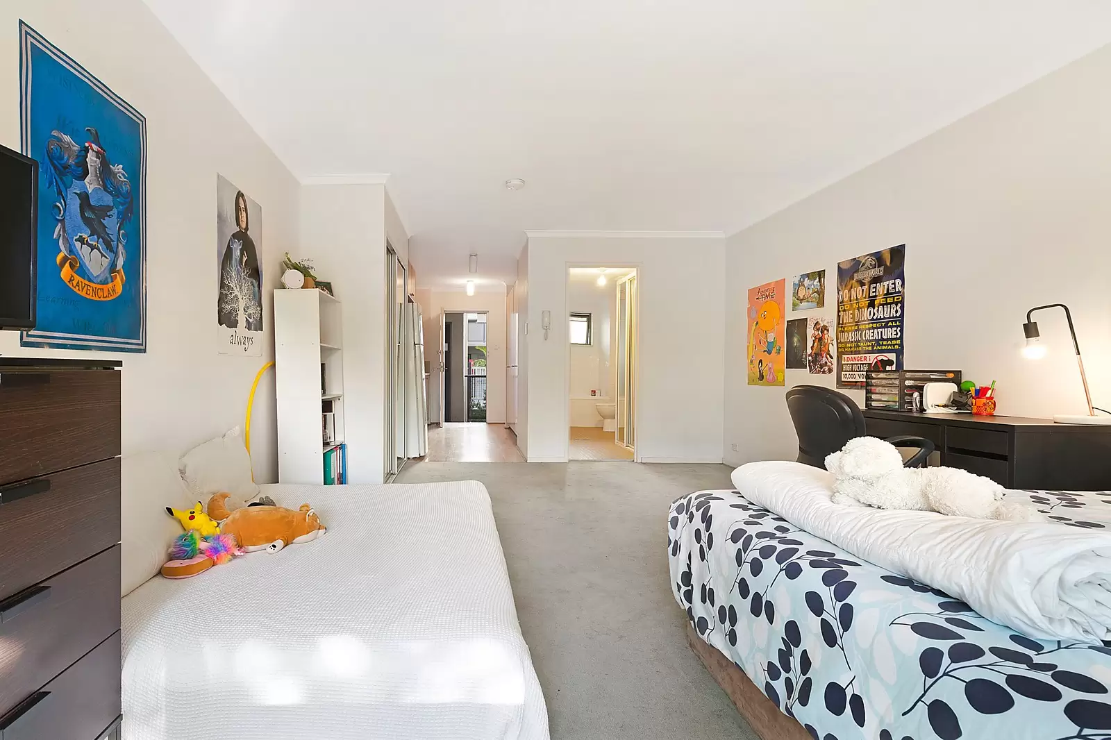 33/155 Missenden Road, Newtown Sold by Sydney Sotheby's International Realty - image 4