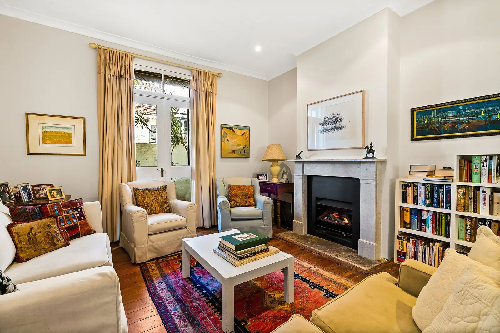 471 Riley Street, Surry Hills Sold by Sydney Sotheby's International Realty - image 1