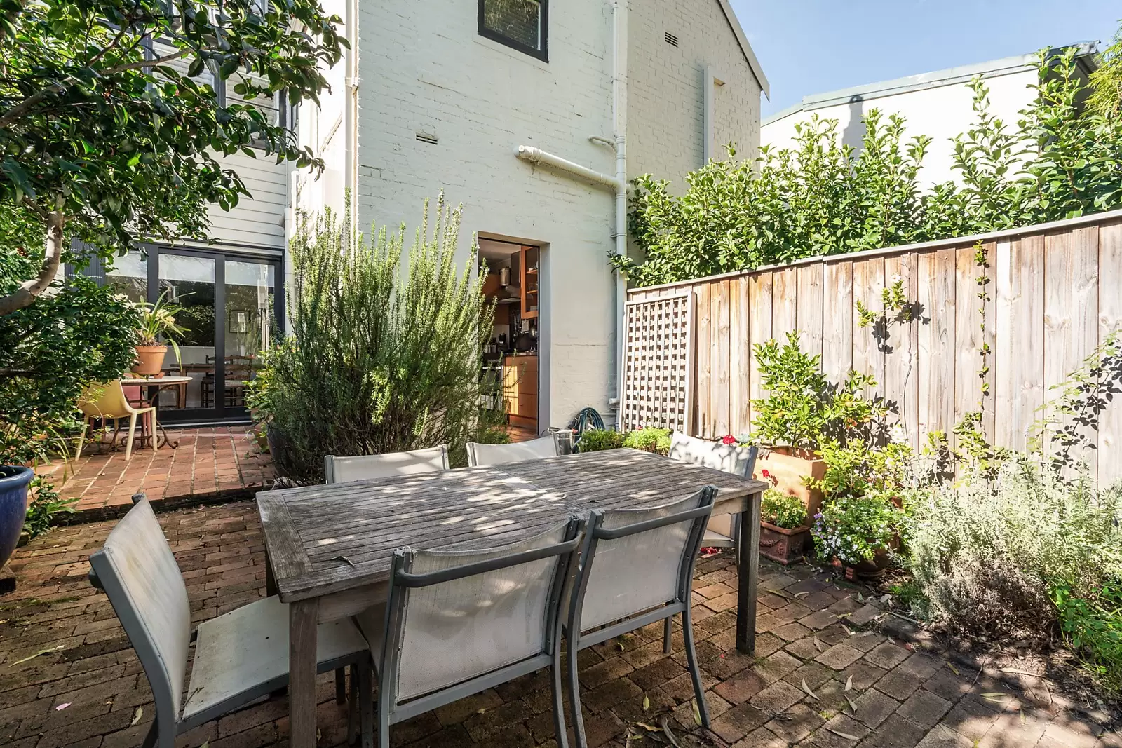 Photo #5: 471 Riley Street, Surry Hills - Sold by Sydney Sotheby's International Realty