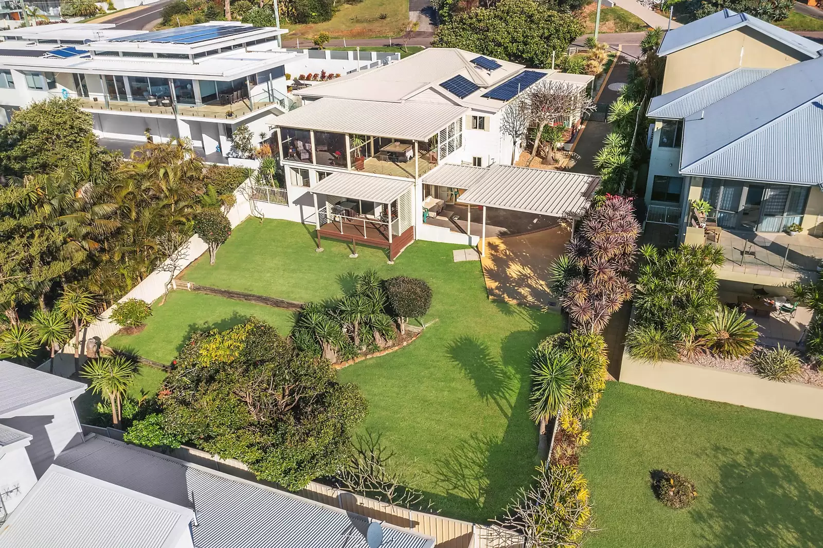Magnolia, Wamberal Sold by Sydney Sotheby's International Realty - image 20