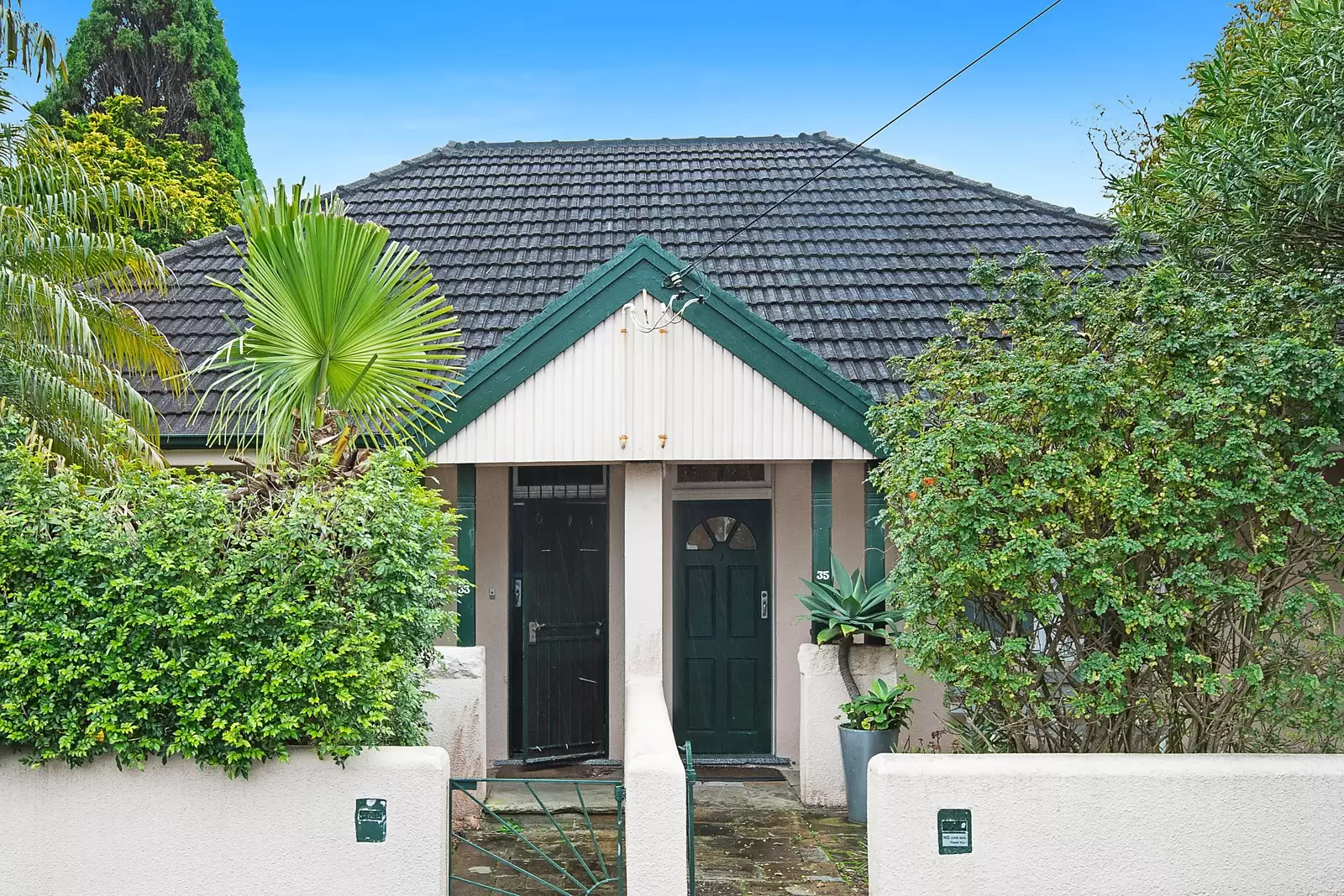 33 & 35 Cambridge Avenue, Vaucluse Sold by Sydney Sotheby's International Realty - image 3