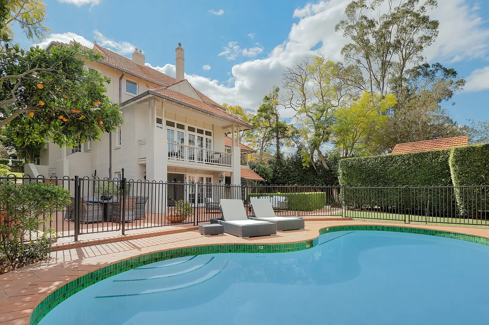 11 Lynwood Avenue, Killara Sold by Sydney Sotheby's International Realty - image 2