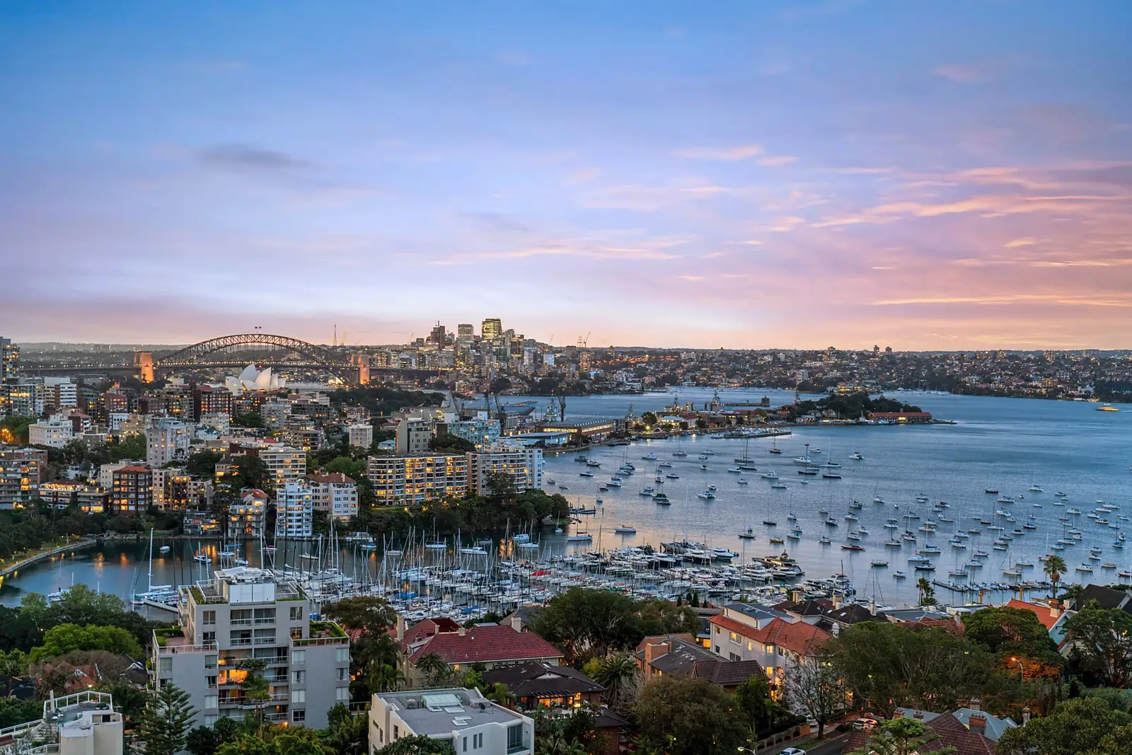 18F/3 Darling Point Road, Darling Point Sold by Sydney Sotheby's International Realty - image 1