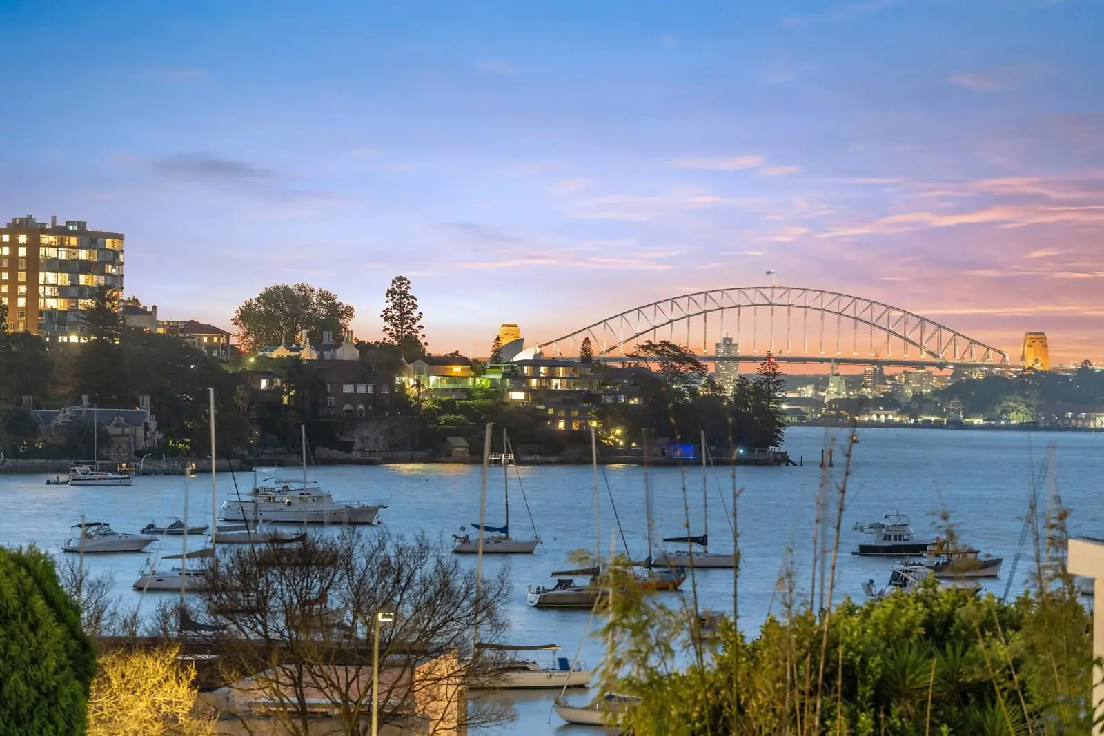 4/574 New South Head Road, Point Piper Sold by Sydney Sotheby's International Realty - image 1