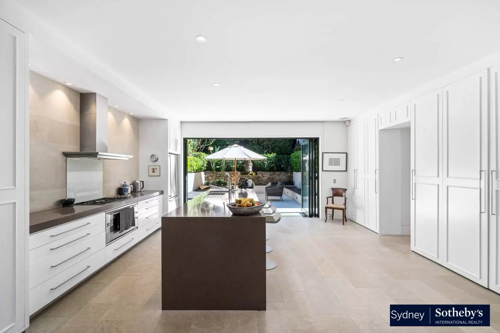 8 Curlew Camp Road, Mosman Leased by Sydney Sotheby's International Realty - image 7