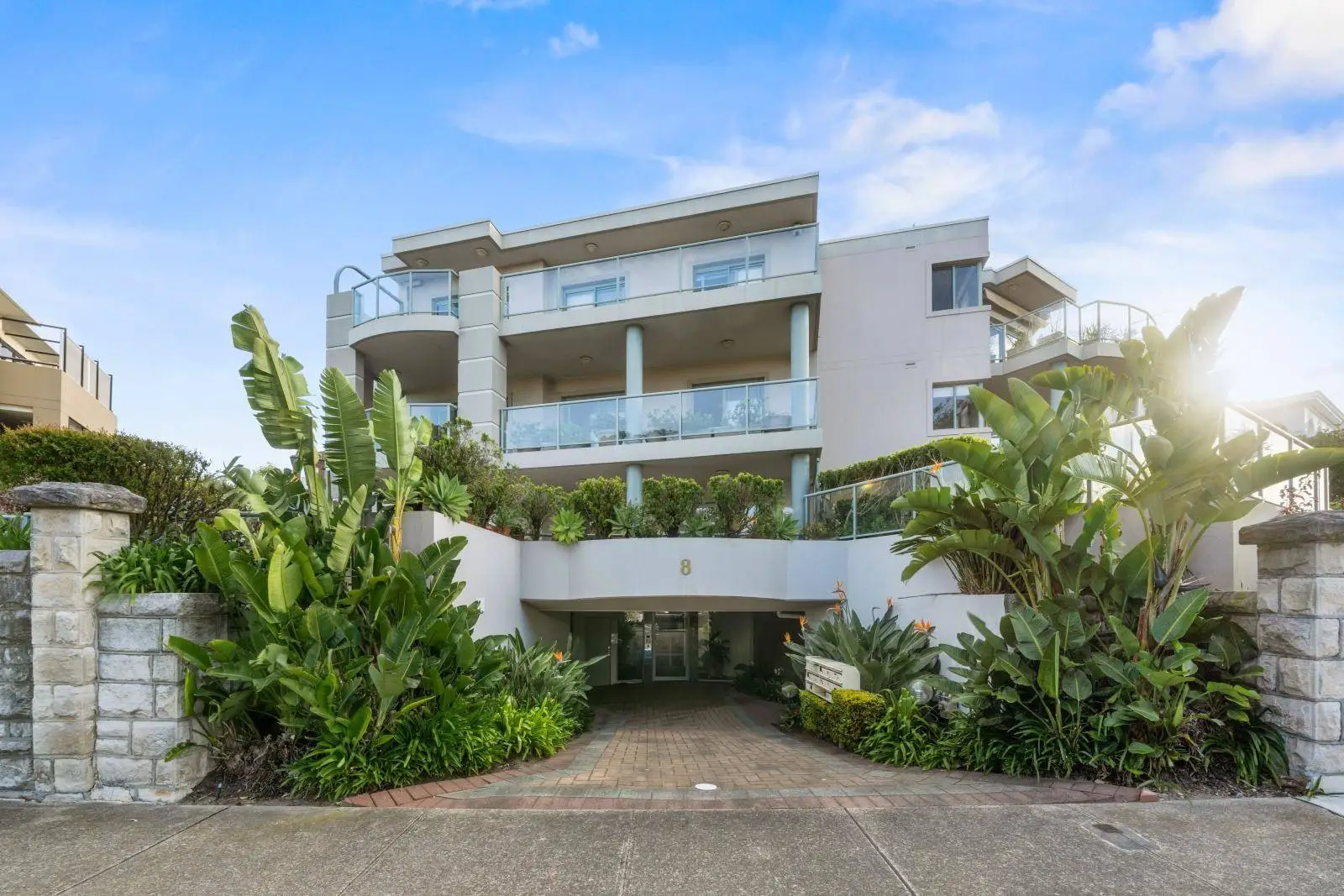 2/8 Benelong Crescent, Bellevue Hill Leased by Sydney Sotheby's International Realty - image 1