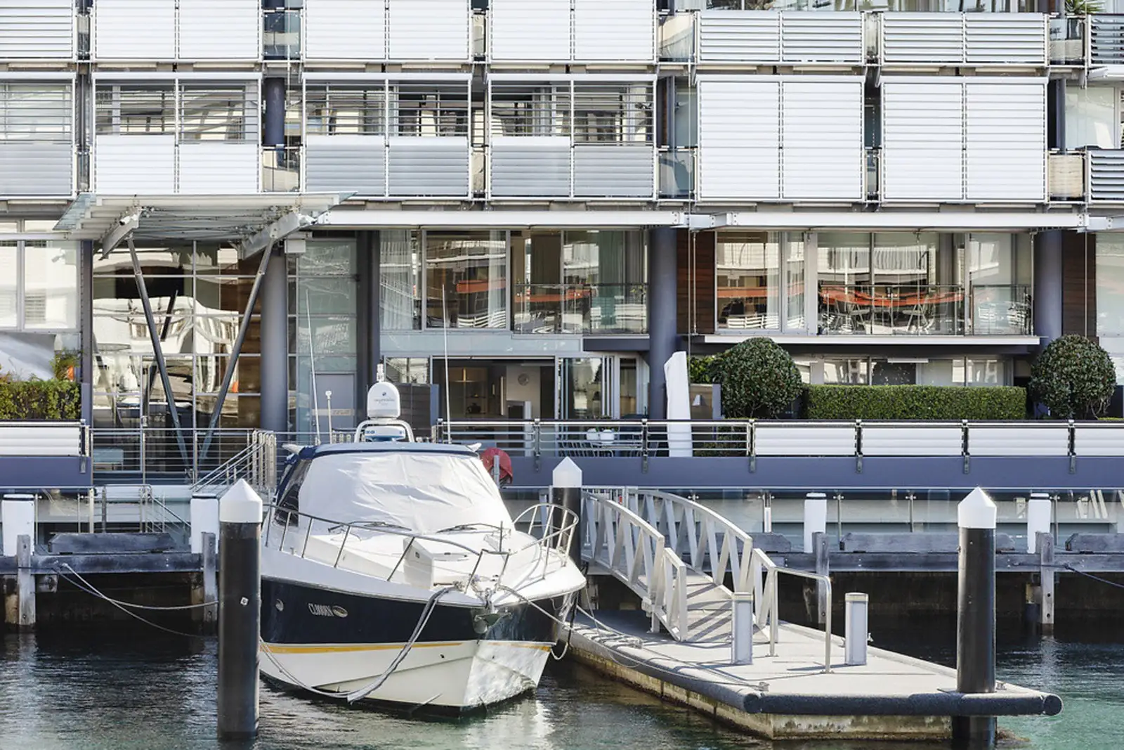 106/19 Hickson Road, Walsh Bay Sold by Sydney Sotheby's International Realty - image 1