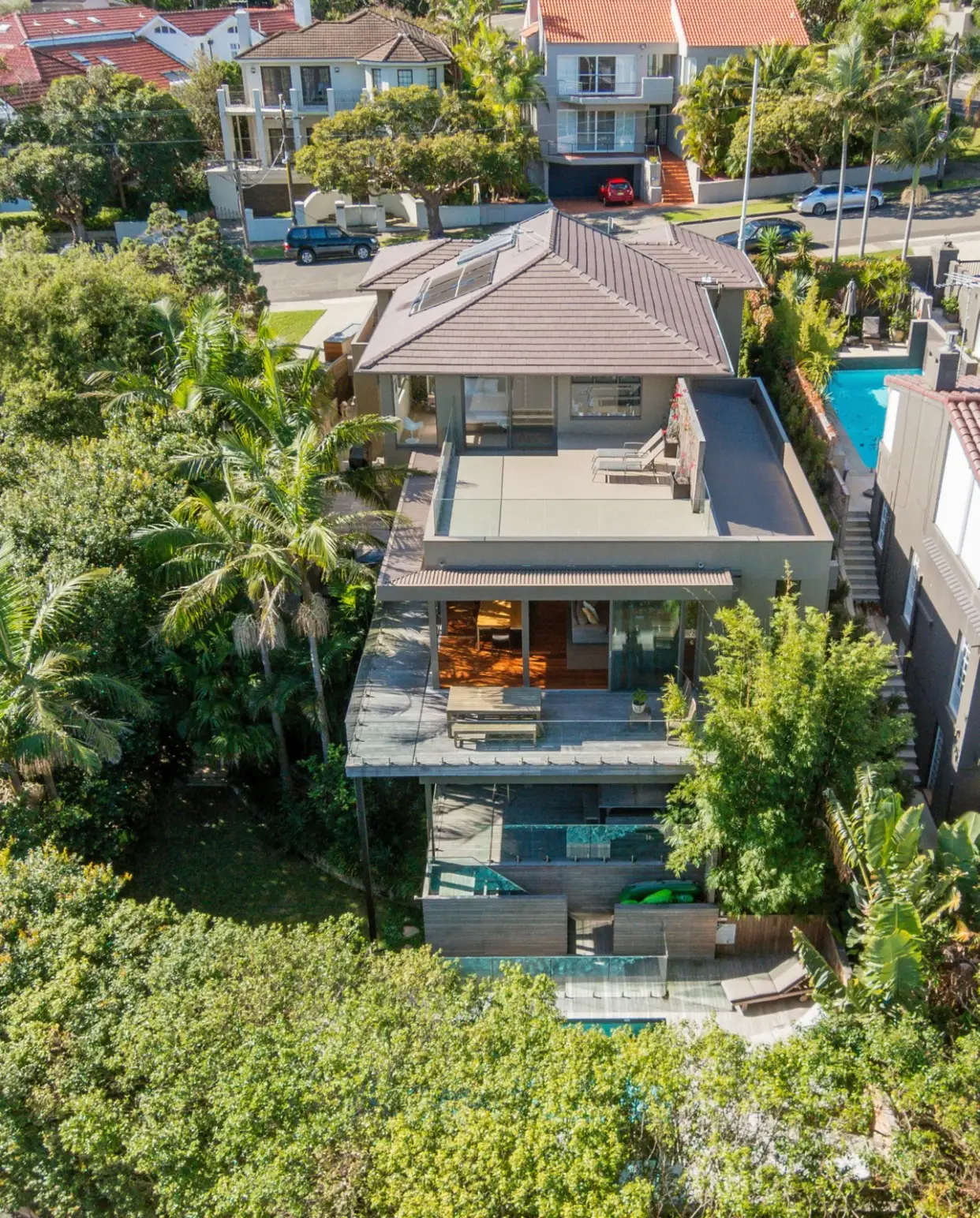 6 The Crescent, Vaucluse Sold by Sydney Sotheby's International Realty - image 2