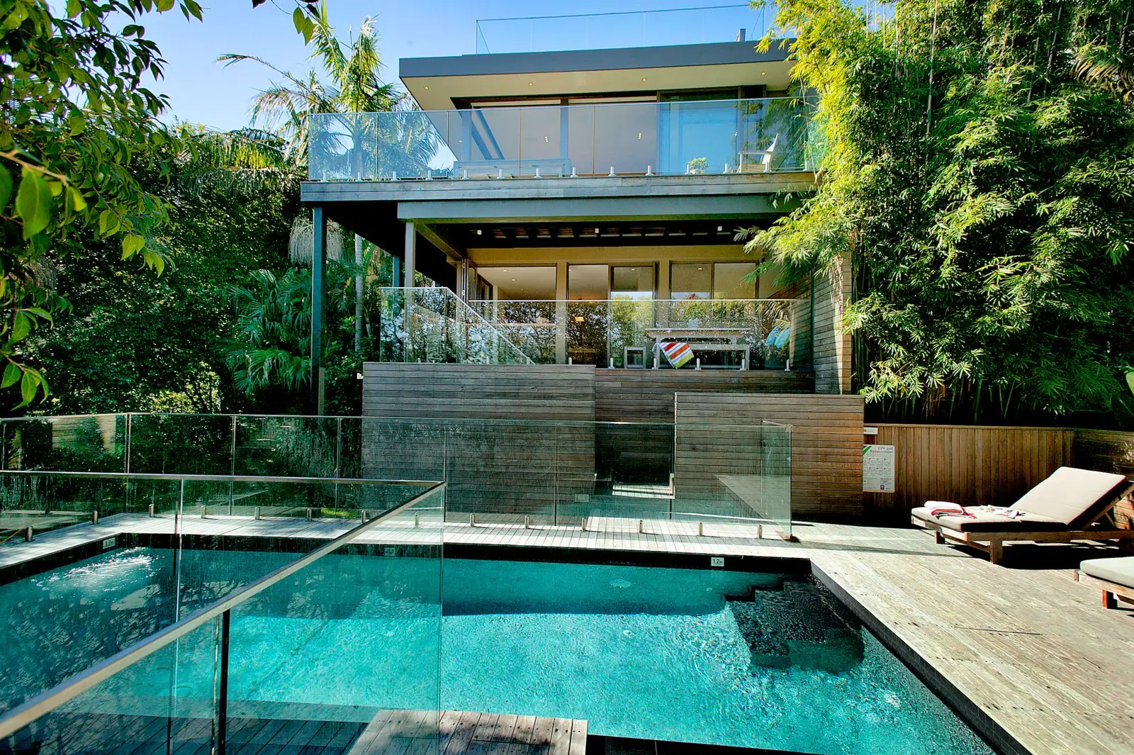 6 The Crescent, Vaucluse Sold by Sydney Sotheby's International Realty - image 1